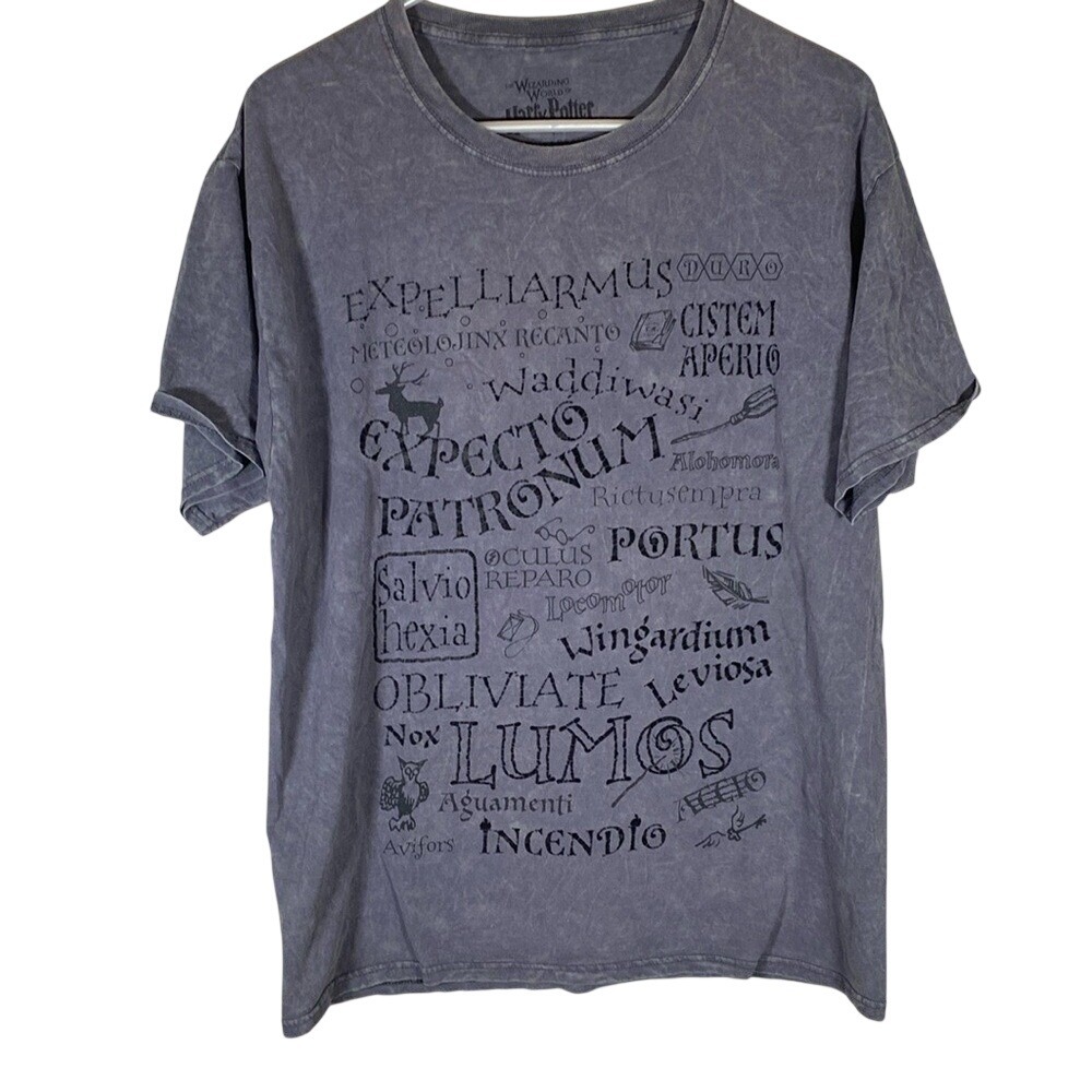 The Wizarding World of Harry Potter Universal Studios Spells T-Shirt size large